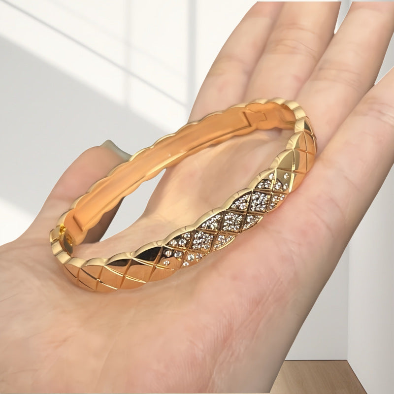 Gold quilted lattice pavé crystal bangle bracelet