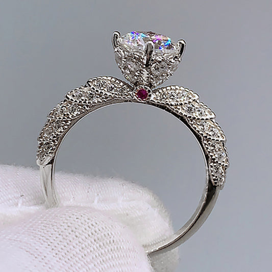 Vintage solitaire ring side view