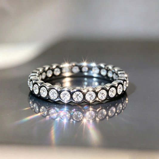 Silver scalloped bezel eternity band ring